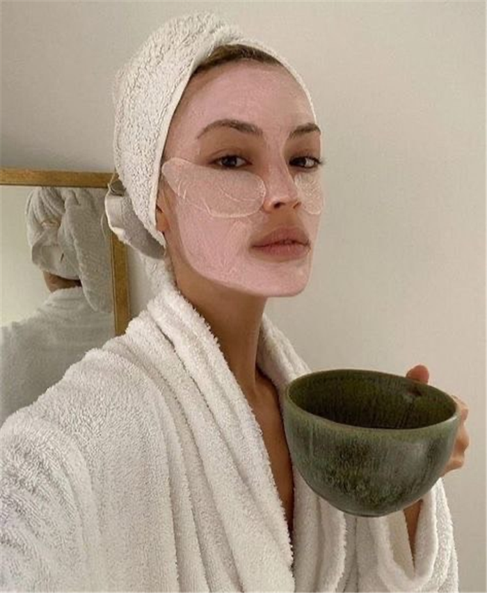 MẶT NẠ ĐẤT SÉT HỒNG PHÁP DƯỠNG ẨM -ROSE CLAY MASK